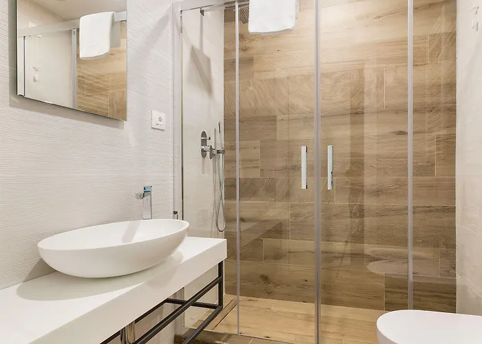 B-stay Via Milano 52 Πανσιόν 4*