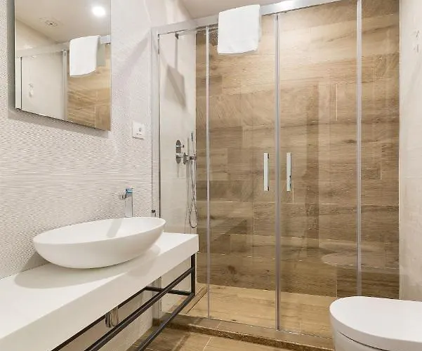 B-stay Via Milano 52 Πανσιόν Ρώμη