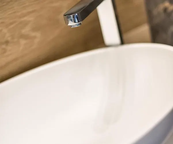 Πανσιόν B-stay Via Milano 52 4*