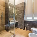 B-stay Via Milano 52 4* Рим